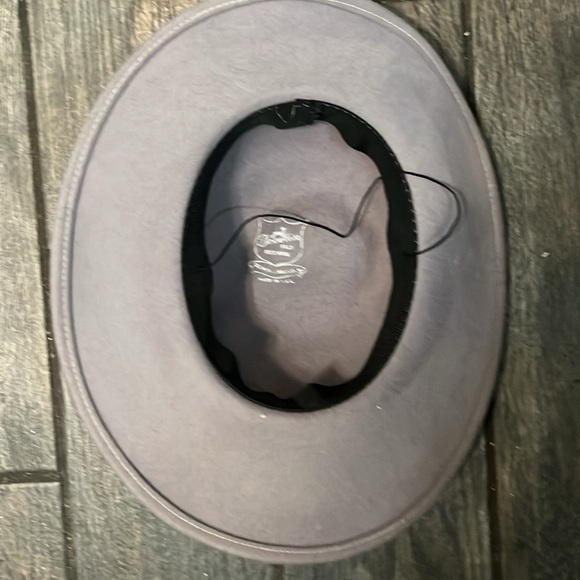 Doeskin wool hat